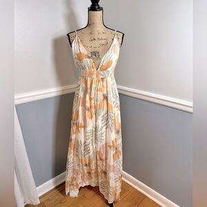 Mittoshop Maxi Dress Size Medium